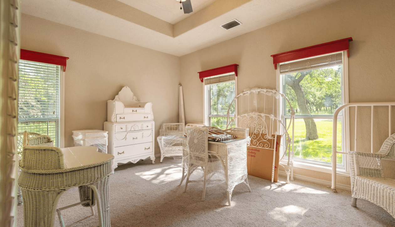 Occupied to Vacant before